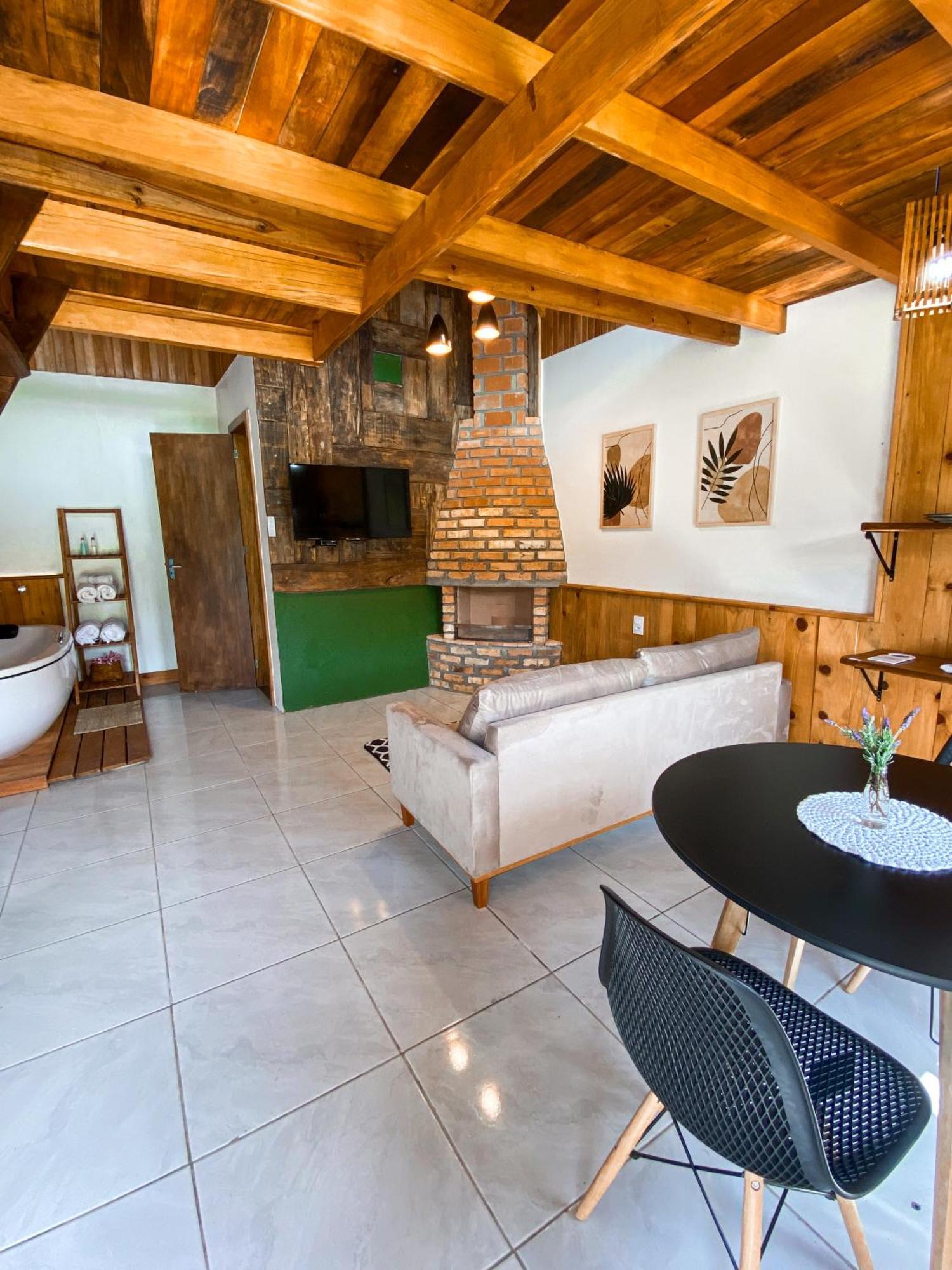 אורוביסי Pousada Rural Pavao - Suites E Chales מראה חיצוני תמונה