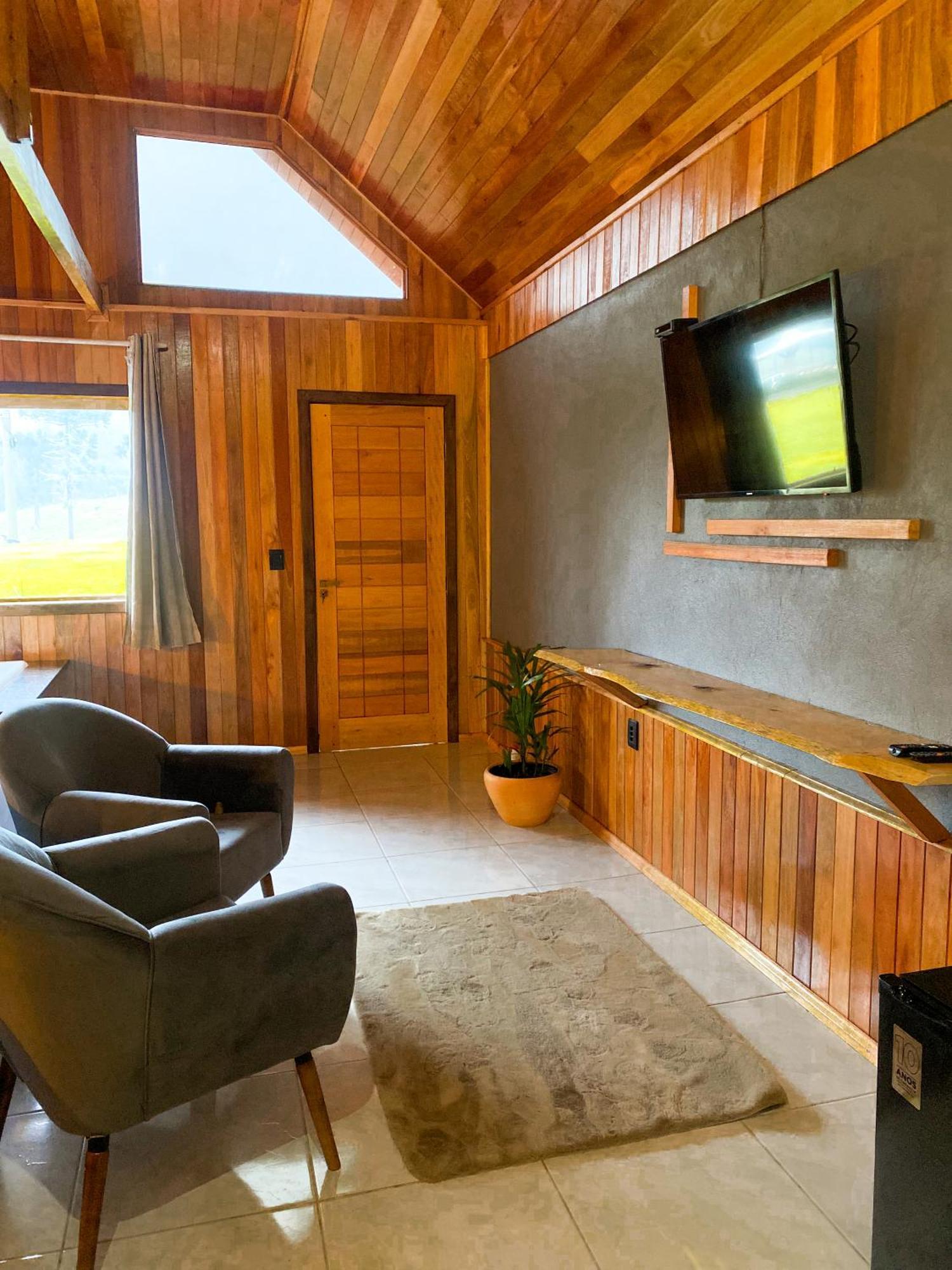 אורוביסי Pousada Rural Pavao - Suites E Chales מראה חיצוני תמונה